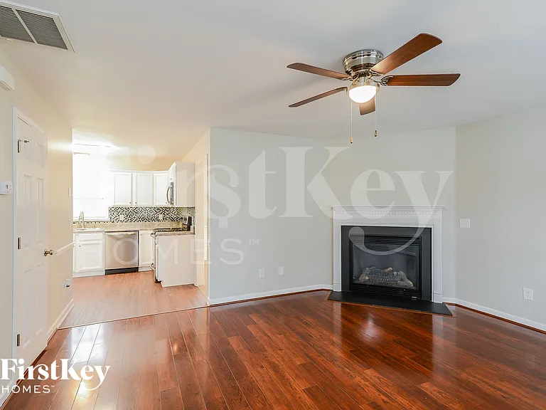 5121 Brahman Trl — Photo 3
