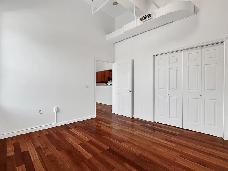 850 Grand Ave #202 — Photo 10