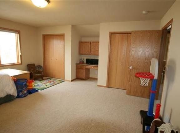 4th image of 5696 Kinsale Dr