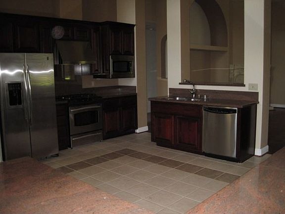 Kitchen 3