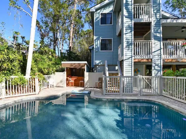 13837 76th Ave, Seminole, FL 33776