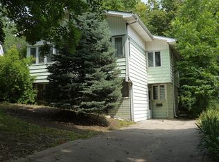 1632 Fairview Ave, Manhattan, KS 66502