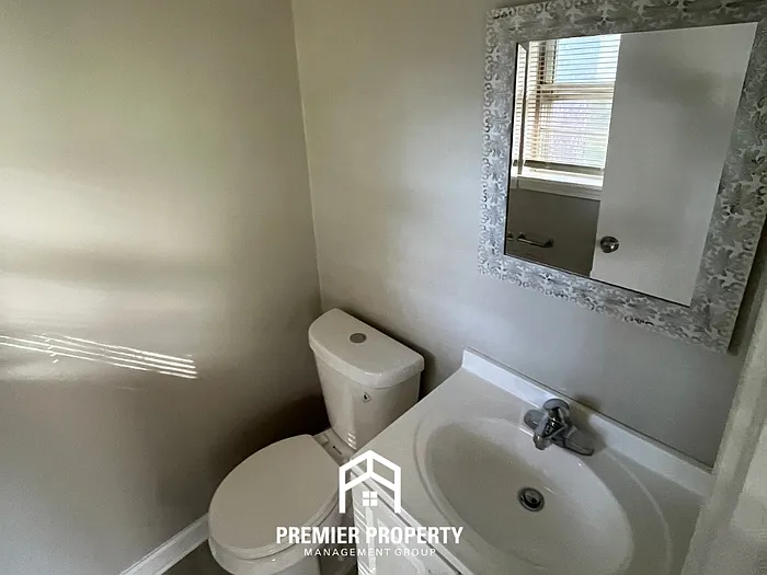 3435 Clearbrook St — Photo 10