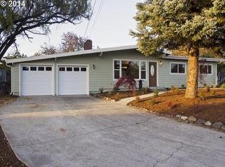 720 NE Pioneer Way, Grants Pass, OR 97526