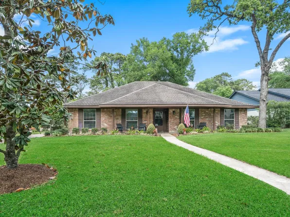 10710 Idlebrook Dr, Houston, TX 77070