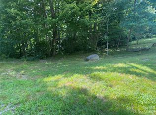 128 Narrows Run Loop, Hendersonville, NC 28791