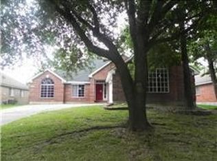 3331 Creek Manor Dr, Humble, TX 77339