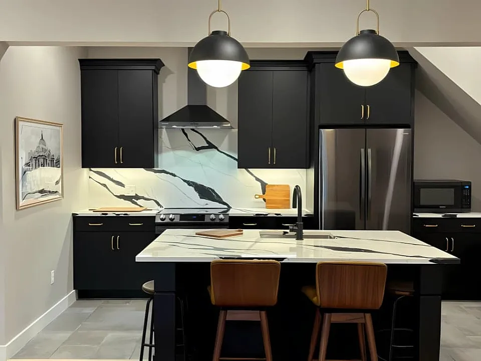 31 Pleasant Ave #5