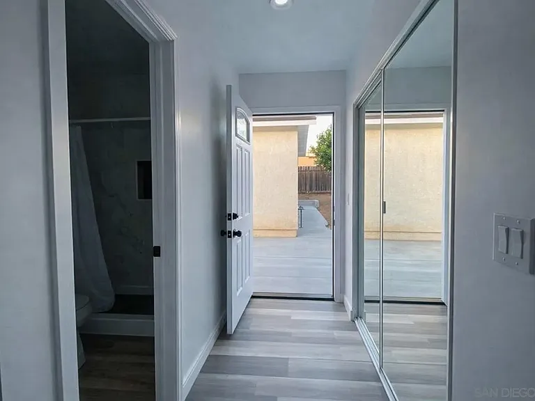 636 N Aster St — Photo 6