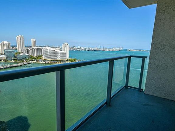 2nd image of 1155 Brickell Bay Dr APT 2808