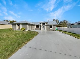 473 SW Homeland Rd, Port Saint Lucie, FL 34953