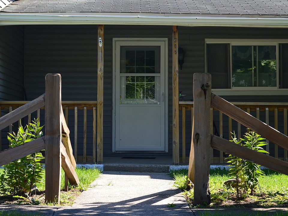 2nd image of 305 E Main St