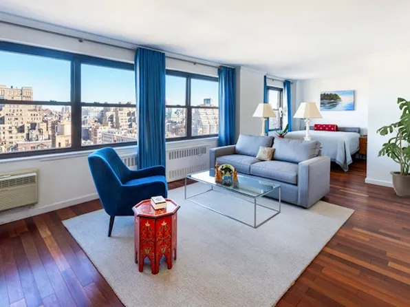 205 West End Avenue image 2 of 8