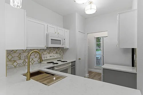 3801 14th St #1103 Photo 1