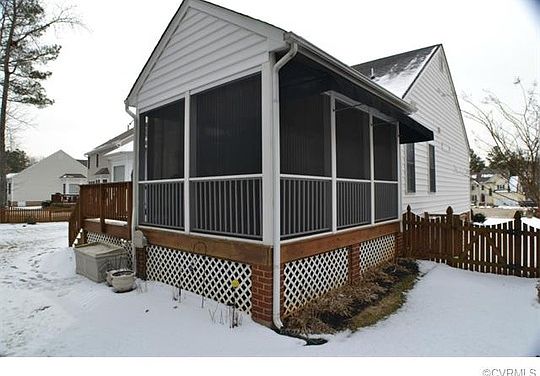 2nd image of 9231 Mission Hills Ln