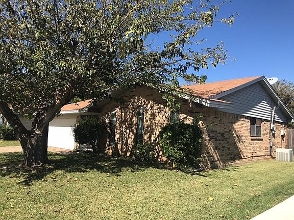 2nd image of 579 Ferguson Dr