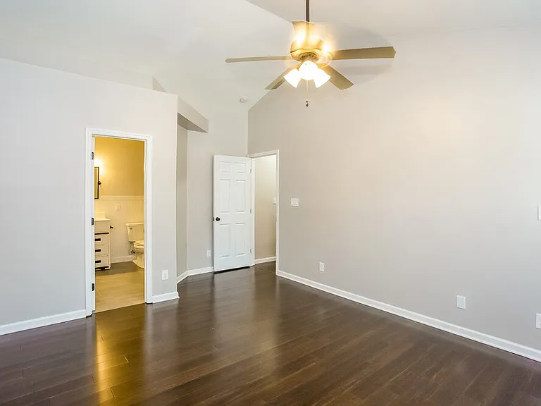11025 Ballards Pond Ln — Photo 10
