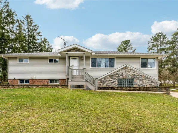 2630 Boston Rd, Hinckley, OH 44233