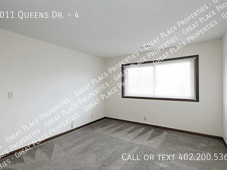 6011 Queens Dr #4 — Photo 26