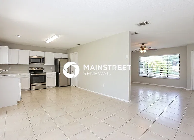8180 Lombra Ave — Photo 6