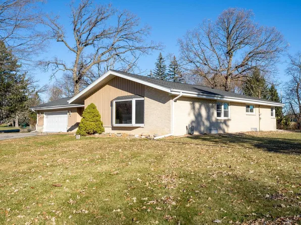 W176N4932 Christopher COURT, Menomonee Falls, WI 53051