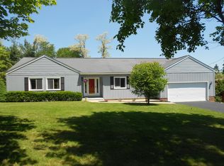 208 Briarwood Ln, Beaver, WV 25813