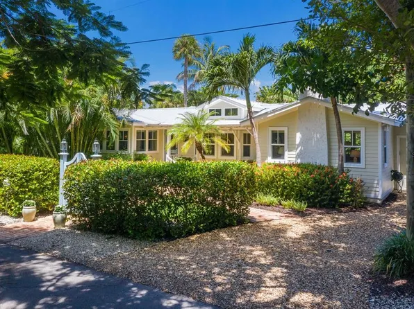 361 3rd St E, Boca Grande, FL 33921