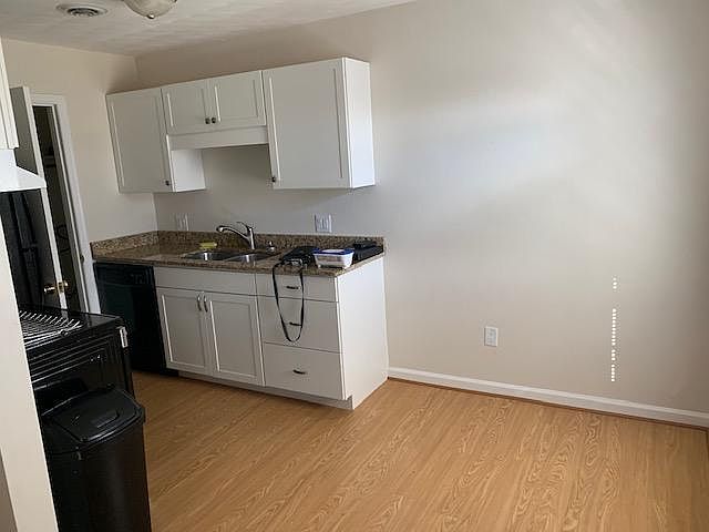1st image of 2169 Bruce Ave