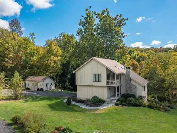 206 N Quaker Hill Road, Pawling, NY 12564