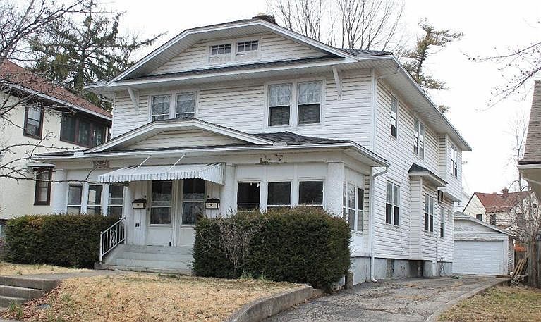 1st image of 21 Pinehurst Ave