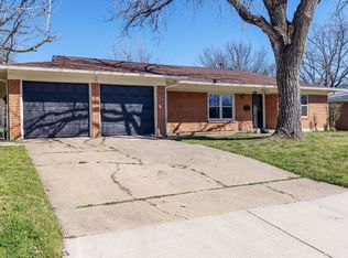 6517 Callahan Ct, Fort Worth, TX 76112