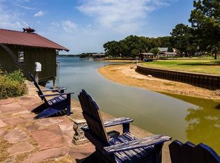 15 Bayside Dr, Malakoff, TX 75148