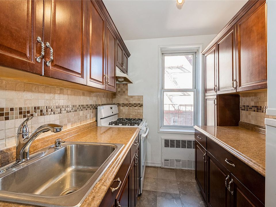 1st image of 3325 90th St APT 4C