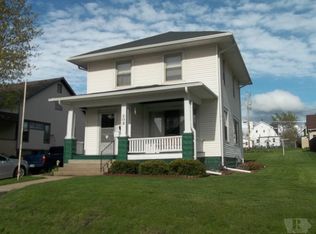 203 N 8th St, Marshalltown, IA 50158