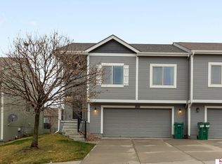 16310 Browne St, Omaha, NE 68116