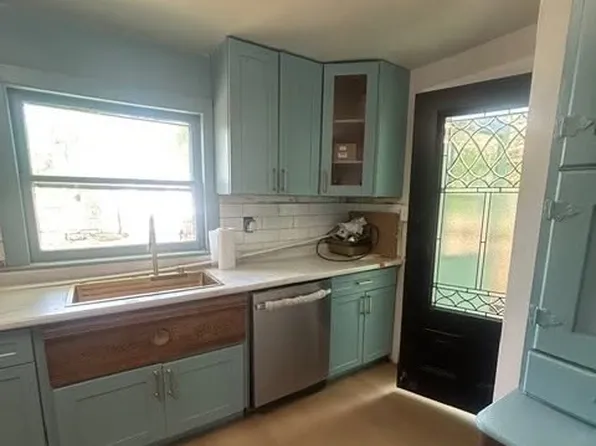 407 S Oakley St, Saginaw, MI 48602