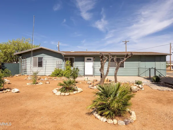 213 Dragoon Street, Huachuca City, AZ 85616