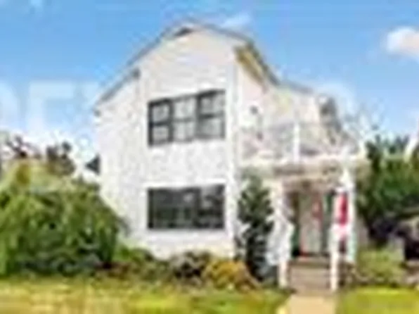 31 Simpson Ave, Ocean City, NJ 08226