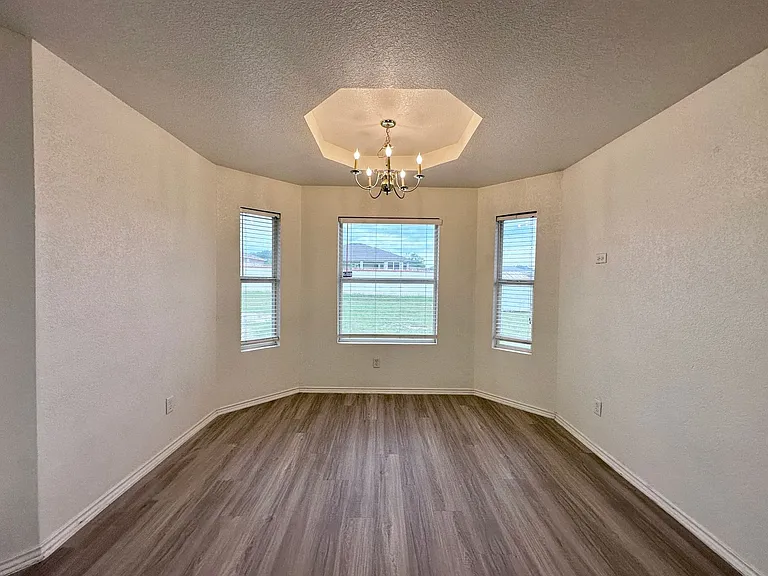 5309 Holster Dr — Photo 11