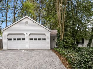 2201 River Woods Way, Woodstock, GA