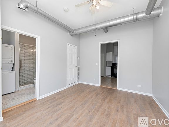 5th image of 1436 W Erie St APT 3C