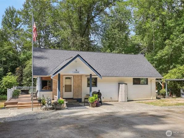 17209 W Riverside Drive, Bothell, WA 98011