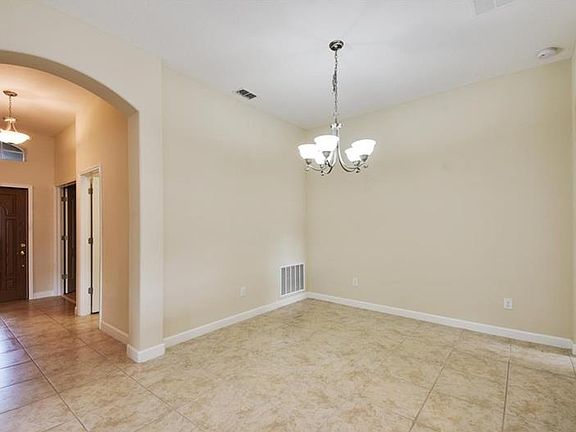 4th image of 3311 Saloman Ln