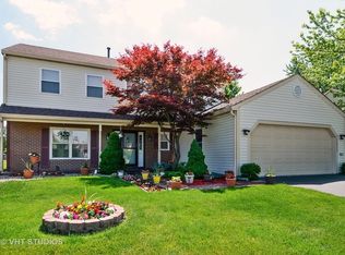 1S711 Manchester Ln, Warrenville, IL
