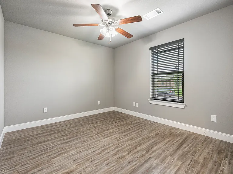 3712 SW Davinci Blvd — Photo 13