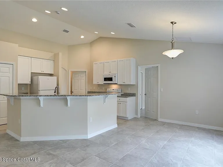 426 Lanfair Ave — Photo 14