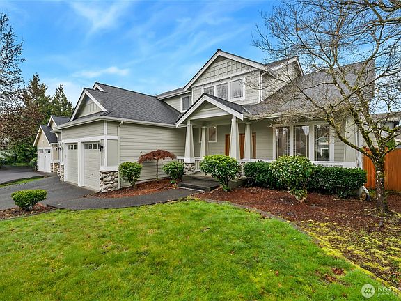 2nd image of 18639 175th Avenue SE