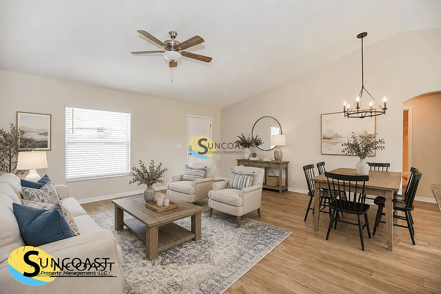 3BR 2BA — Photo 3