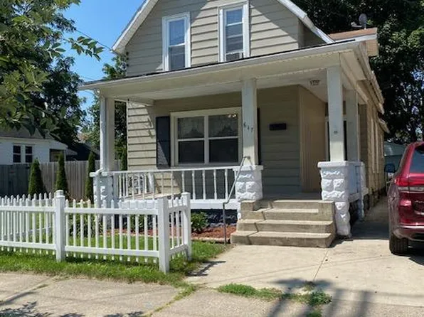 617 Fremont Ave NW, Grand Rapids, MI 49504