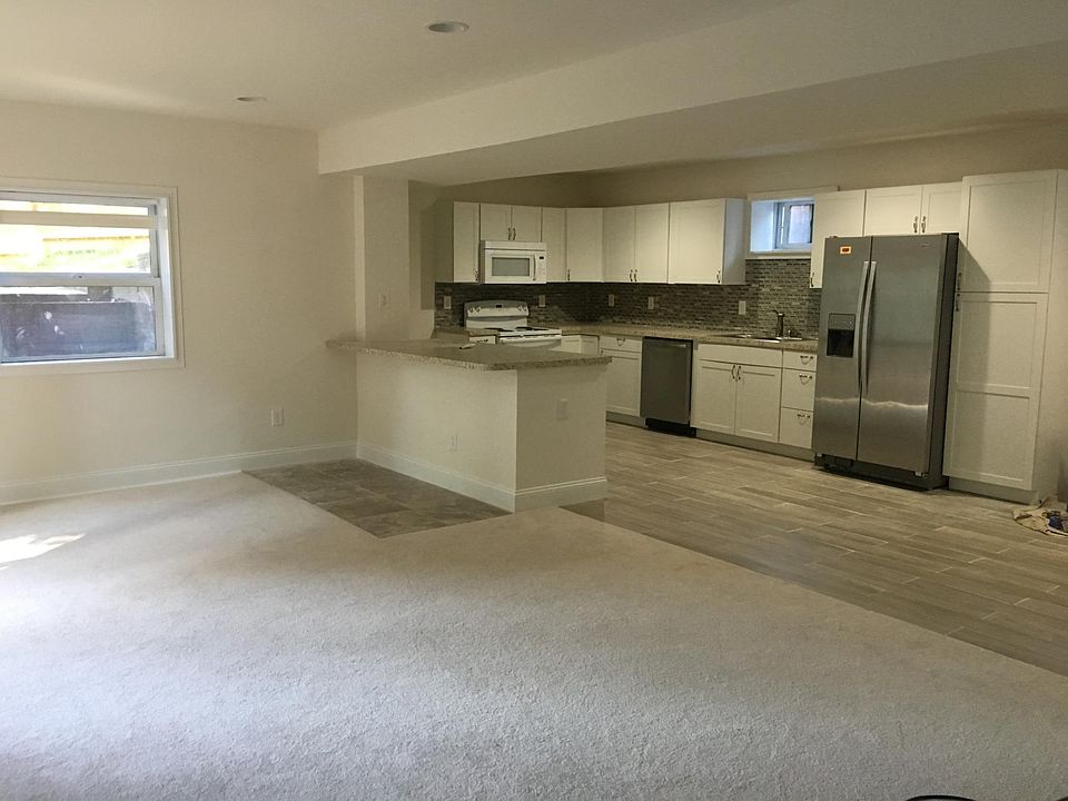 Open kitchen